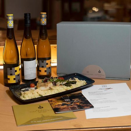 Tiefenbach  Hotel-Restaurant Kreuzberghof Tagungs- Und Veranstaltungshotel מראה חיצוני תמונה