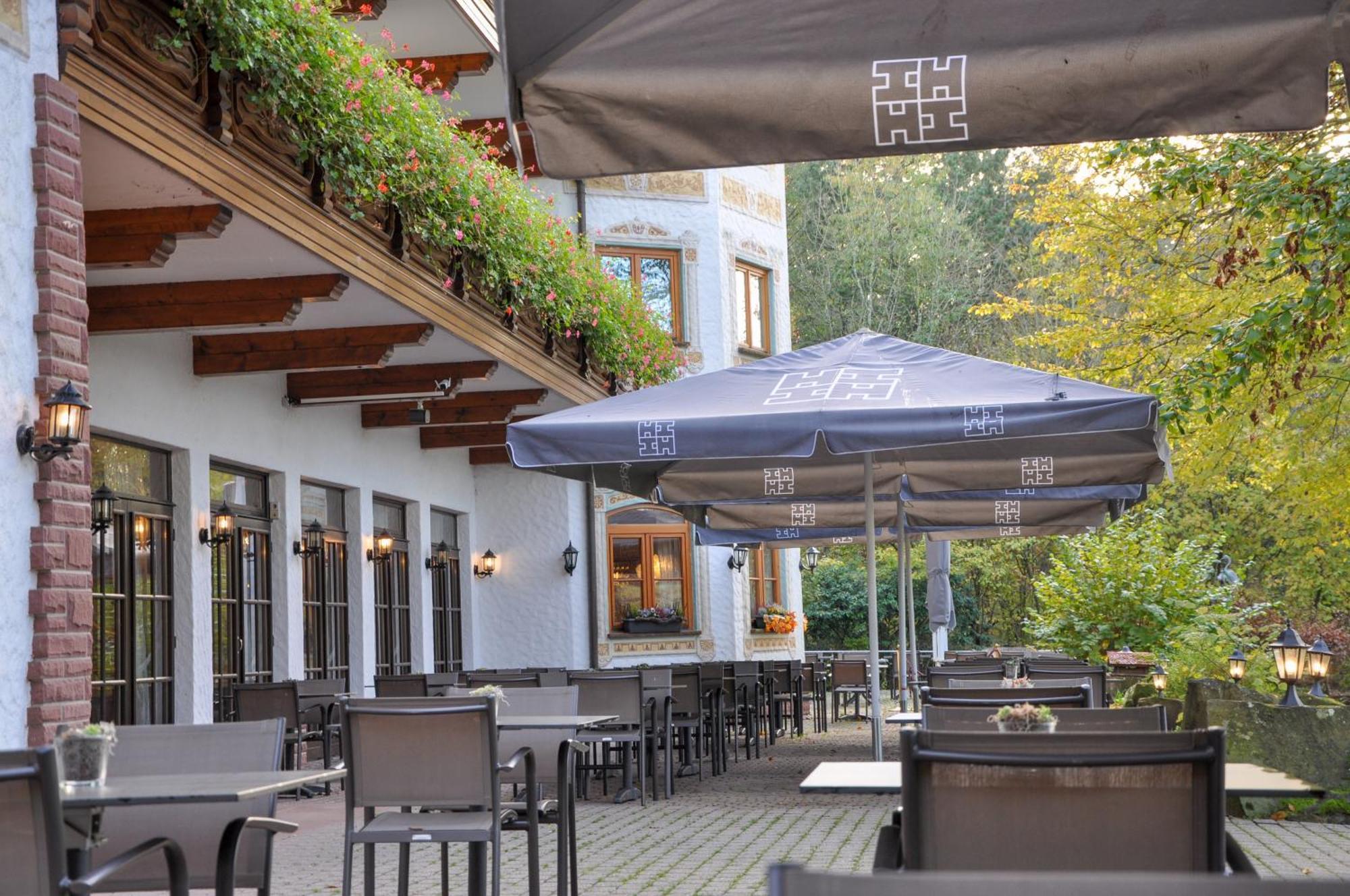 Tiefenbach  Hotel-Restaurant Kreuzberghof Tagungs- Und Veranstaltungshotel מראה חיצוני תמונה