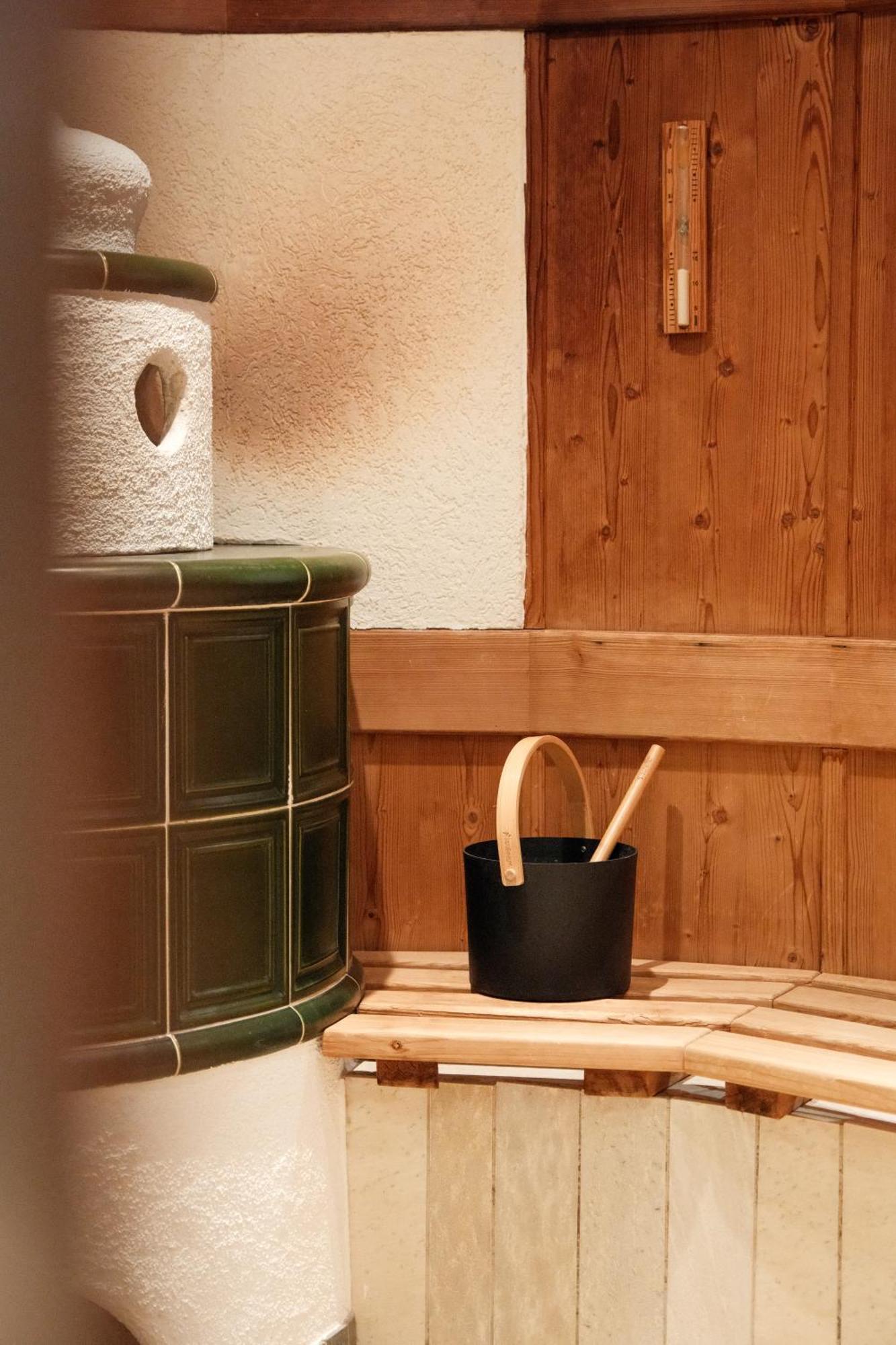 Tiefenbach  Hotel-Restaurant Kreuzberghof Tagungs- Und Veranstaltungshotel מראה חיצוני תמונה